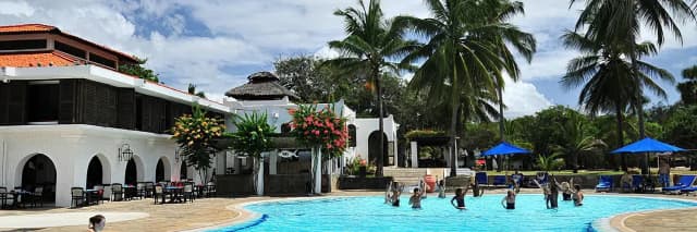 package hotel listing